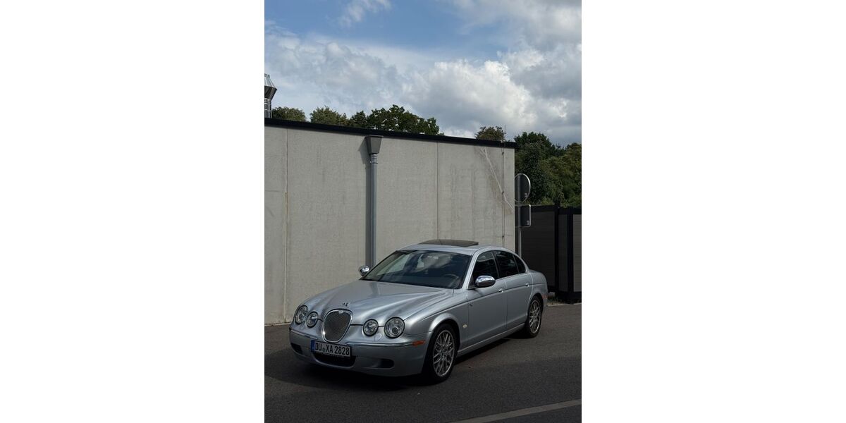 Jaguar S-Type 210.000 km 2.500 &euro; Duisburg 47199