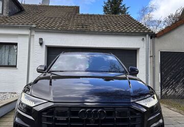 Audi Q8 85.000 km 55.000 &euro; Duisburg 47148