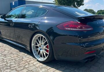 Porsche Panamera 161.000 km 27.999 &euro; Dinslaken 46537