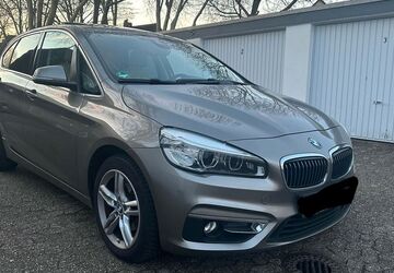 BMW 218 Active Tourer 174.235 km 9.999 &euro; Oberhausen 46047