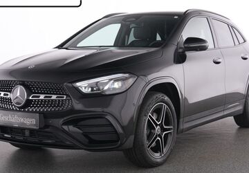 Mercedes-Benz GLA 250 4.900 km 49.885 &euro; Essen 45309