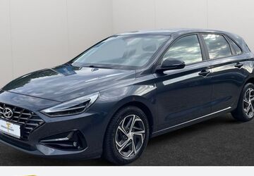 Hyundai i30 49.711 km 16.990 &euro; Herne 44653