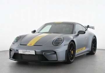 Porsche 992 4.582 km 249.900 &euro; Essen 45143