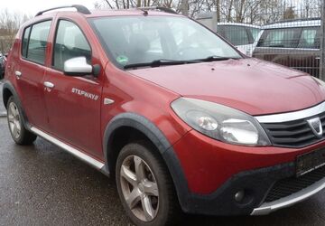 Dacia Sandero 233.000 km 2.350 &euro; Bottrop 46238