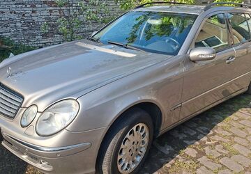 Mercedes-Benz E 320 192.000 km 2.999 &euro; Essen 45356