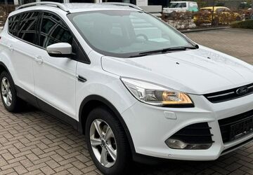 Ford Kuga 111.912 km 10.250 &euro; Gelsenkirchen 45884