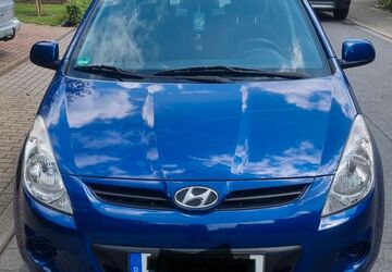 Hyundai i20 195.000 km 2.600 &euro; Mülheim an der ruhr 45472