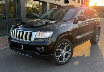 Jeep Grand Cherokee 173.000 km 11.500 &euro; Dinslaken 46537