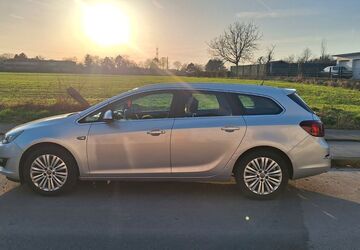 Opel Astra 206.442 km 4.000 &euro; Duisburg 47229