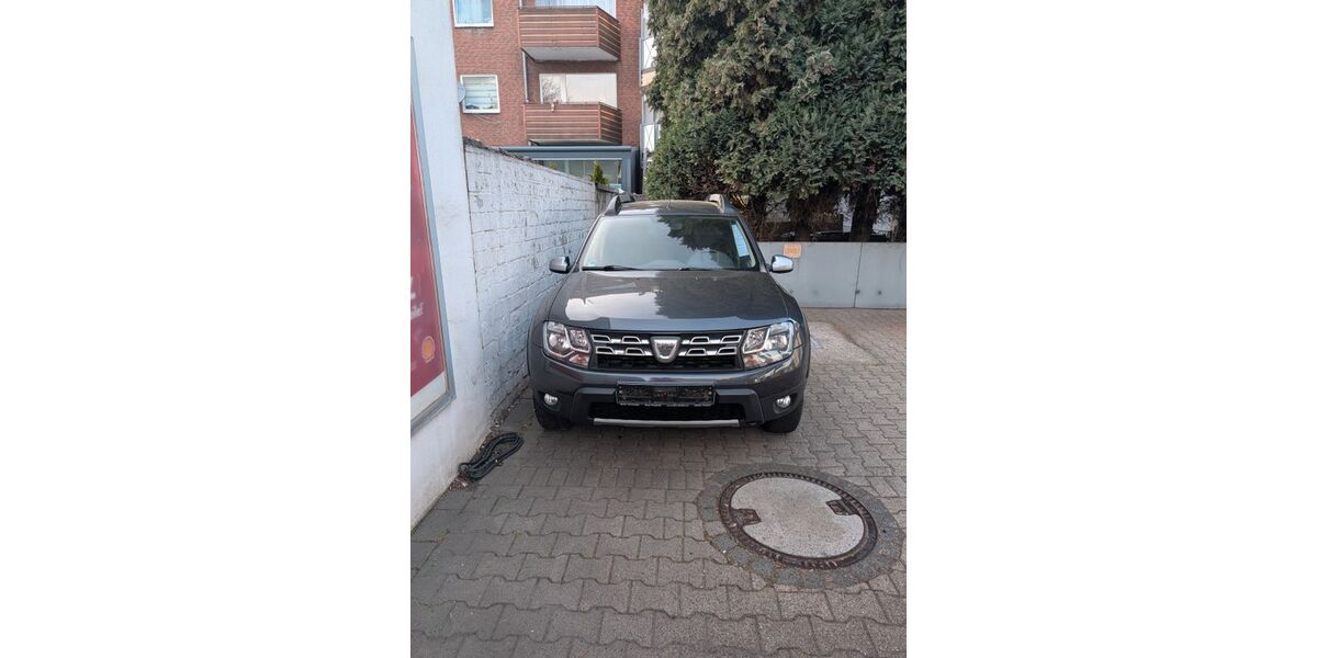 Dacia Duster 88.000 km 7.900 &euro; Bottrop 46242