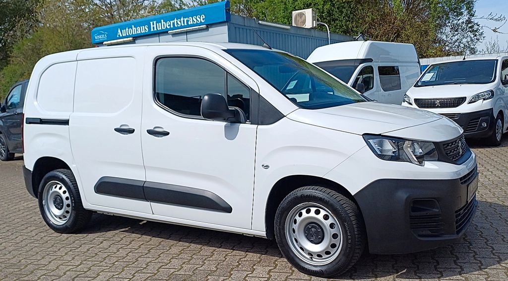 Peugeot Partner 104.000 km 10.980 &euro; Essen 45307