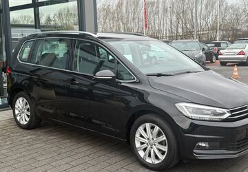 VW Touran 126.990 km 15.900 &euro; Olfen 59399