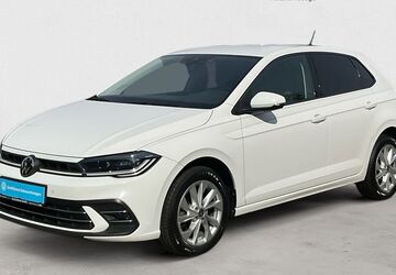 VW Polo 32.819 km 16.880 &euro; Wesel 46483