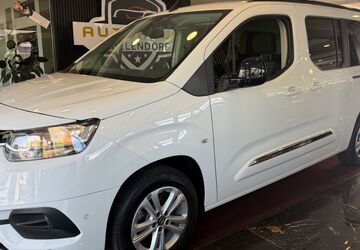 Toyota Proace (Verso) 53.653 km 23.950 &euro; Essen 45139