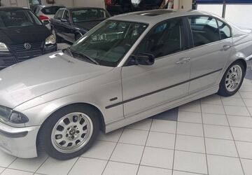 BMW 328 223.000 km 8.990 &euro; Recklinghausen 45659