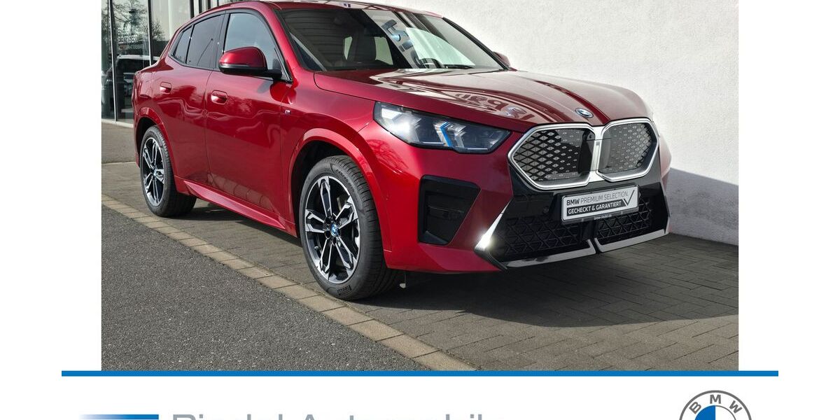 BMW iX2 7.099 km 48.780 &euro; Dinslaken 46535