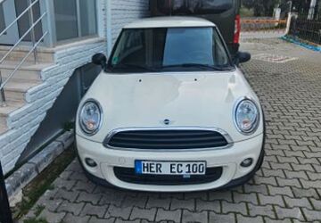 Mini ONE 120.000 km 6.000 &euro; Oberhausen 46045