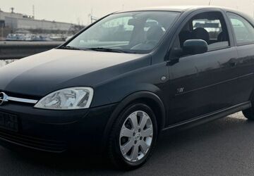 Opel Corsa 41.745 km 2.999 &euro; Duisburg 47138