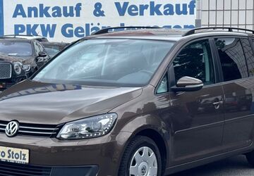 VW Touran 104.303 km 8.900 &euro; Oberhausen 46045
