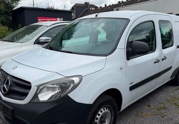 Mercedes-Benz Citan 330.000 km 2.999 &euro; Duisburg 47179