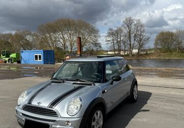 Mini ONE 131.000 km 2.249 &euro; Mülheim 45478