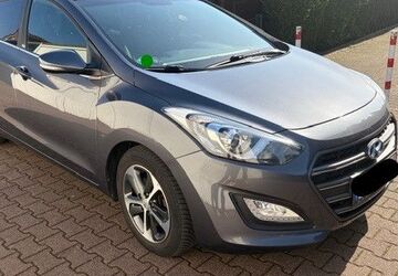Hyundai i30 175.700 km 7.200 &euro; Duisburg 47167