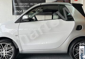 Smart ForTwo 1.457 km 44.000 &euro; Borken 46325