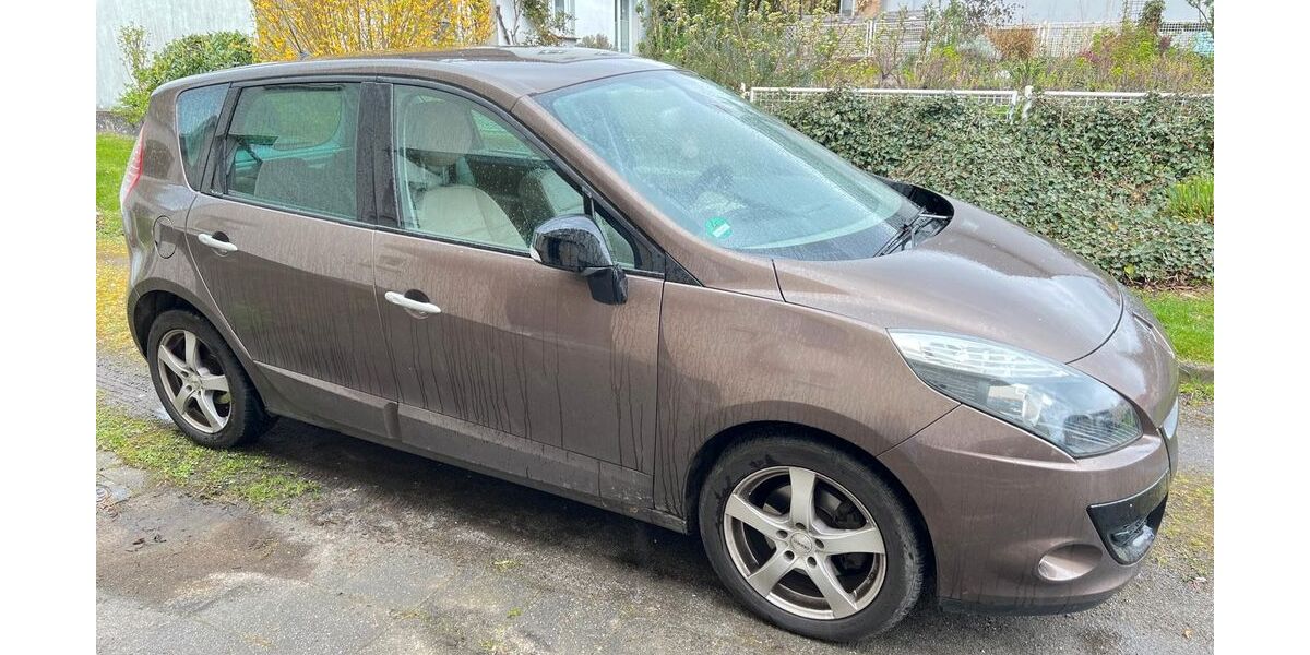 Renault Scenic 193.000 km 3.800 &euro; Castrop-Rauxel 44577
