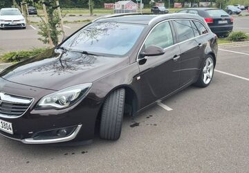 Opel Insignia 172.000 km 6.000 &euro; Bochum 44866