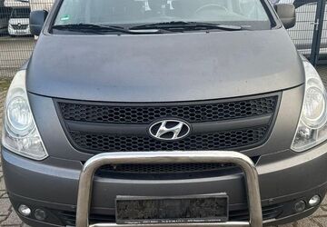 Hyundai H-1 Starex 330.000 km 5.000 &euro; Rheinberg 47495