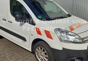 Citroen Berlingo 72.568 km 8.499 &euro; Dorsten 46282