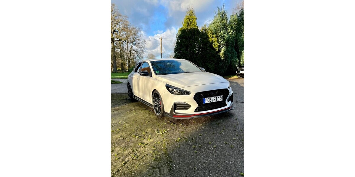 Hyundai i30 54.000 km 25.000 &euro; Heiden 46359