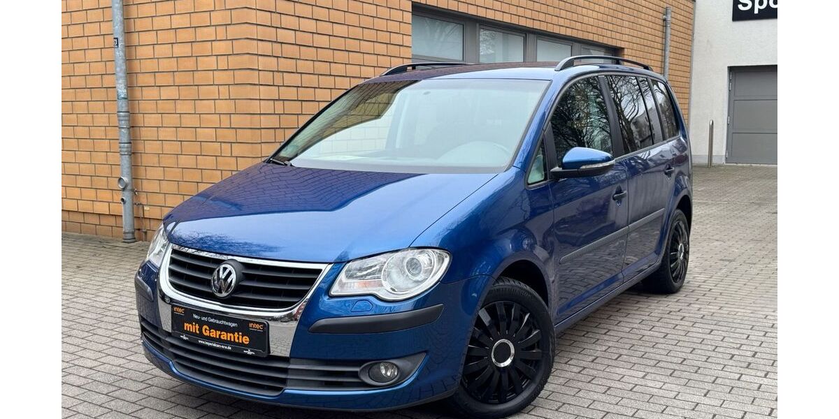 VW Touran 178.565 km 5.990 &euro; Essen 45326