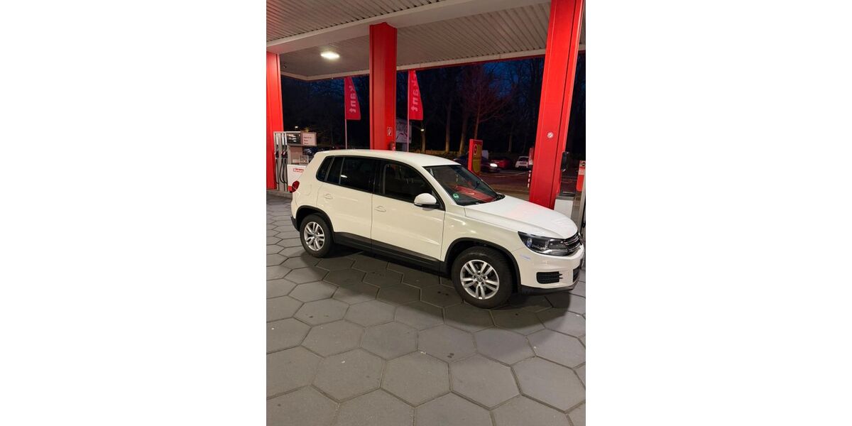 VW Tiguan 210.500 km 6.150 &euro; HERTEN 45699